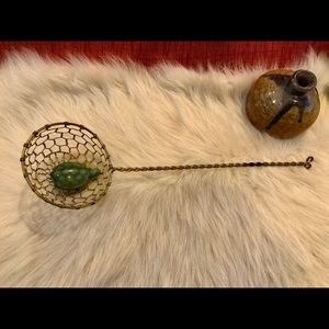 Japanese style wire strainer